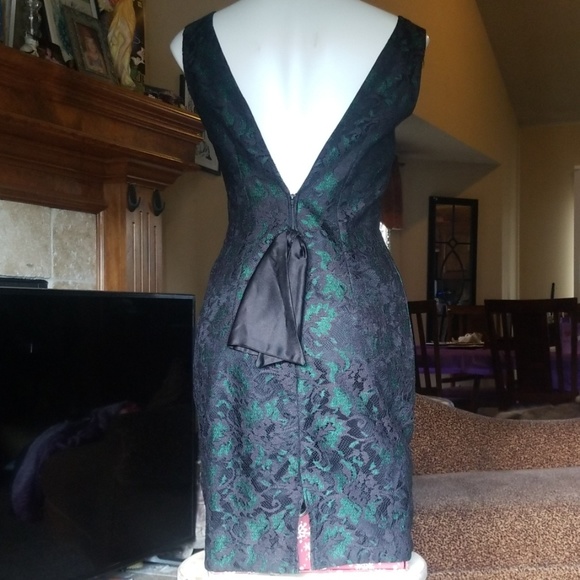 Retro lace cocktail dress - Picture 2 of 4